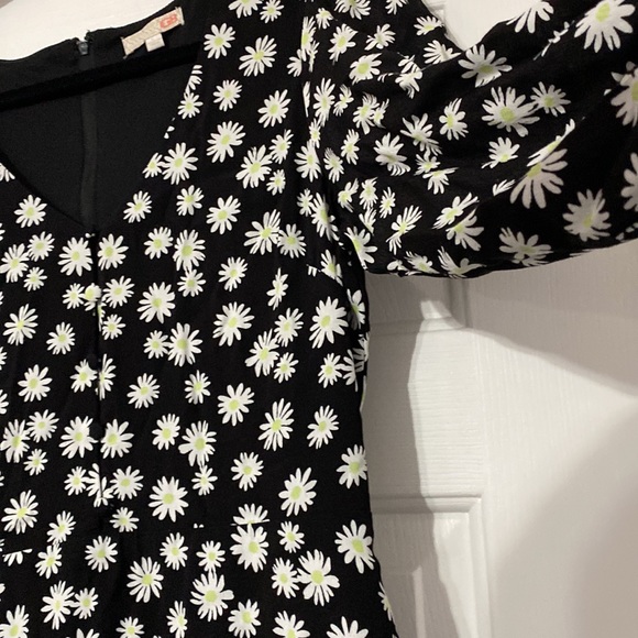 GB Size Large 3/4 sleeve dress size large - Picture 6 of 7